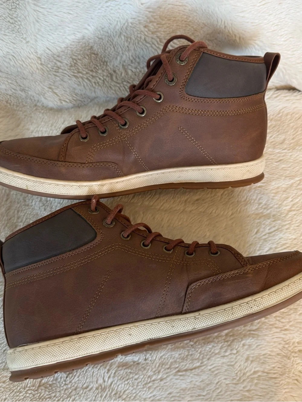 Bass Brown Leather Chukka Boots